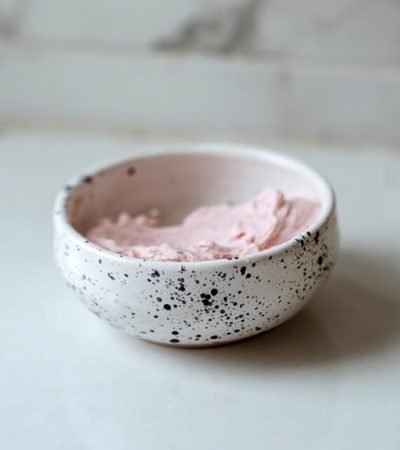 7 Wonderful Clay Masks Advantages For Any Kind Of Pores and skin