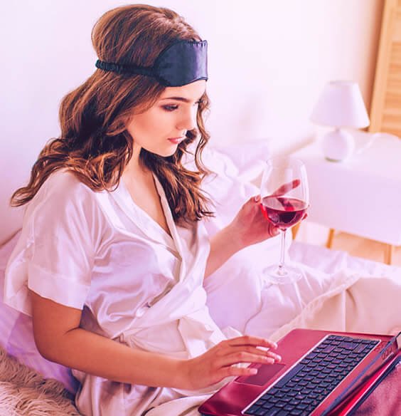 How To Look Pretty While Staying At Home How To Look Pretty While Staying At Home
